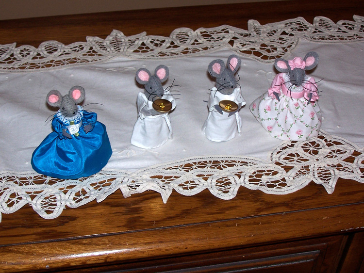 Church Mice Ladies and Acolytes