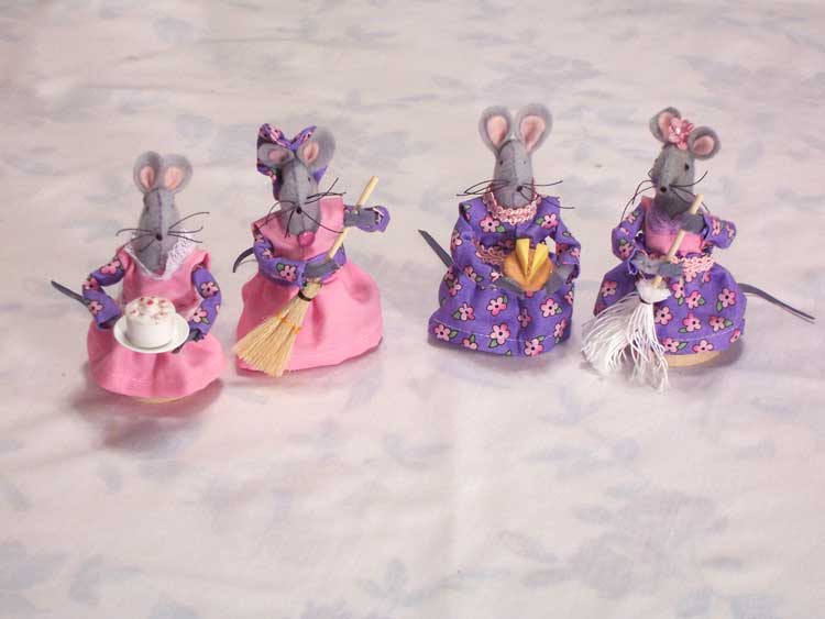 Domestic Mouse Ladies