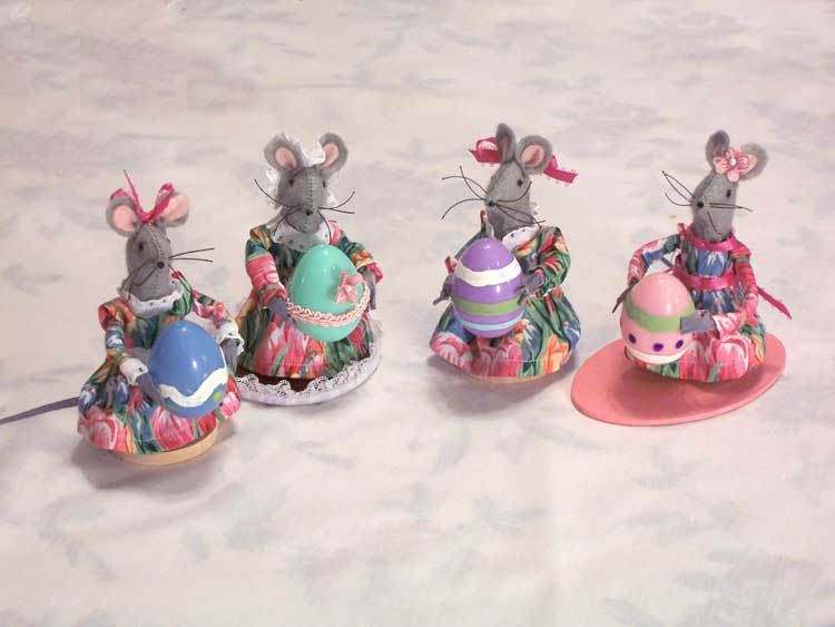 Easter Mice Ladies