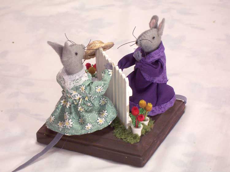 Gossiping Mouse Ladies