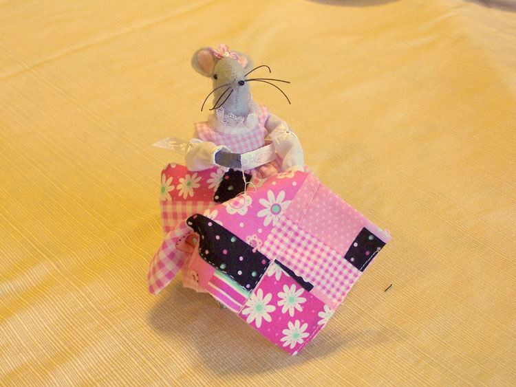 Quilting Mice Lady