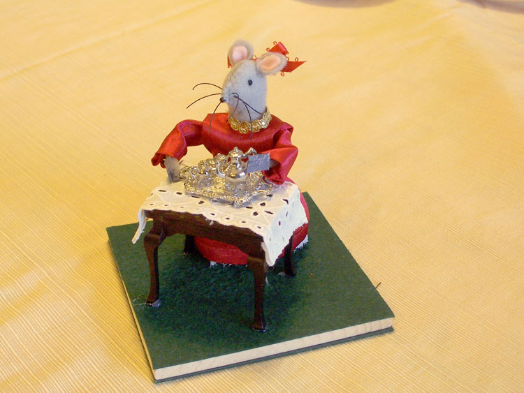 Mouse Lady with Tea Set